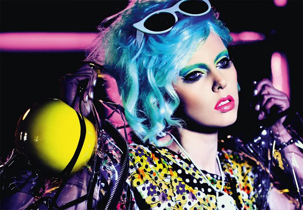 2013 э. Нани брегвадзе фото. Gypsy_tokio_. 2013 э. Календарь чёрная вдова.