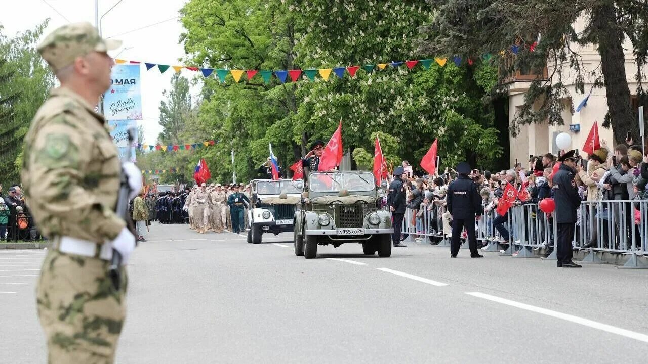 Мае пятигорск сайт. 9 Мая Пятигорск. Парад в Пятигорске. Парад Пятигорск 2023. Парад Победы 2023 в Ставрополе.