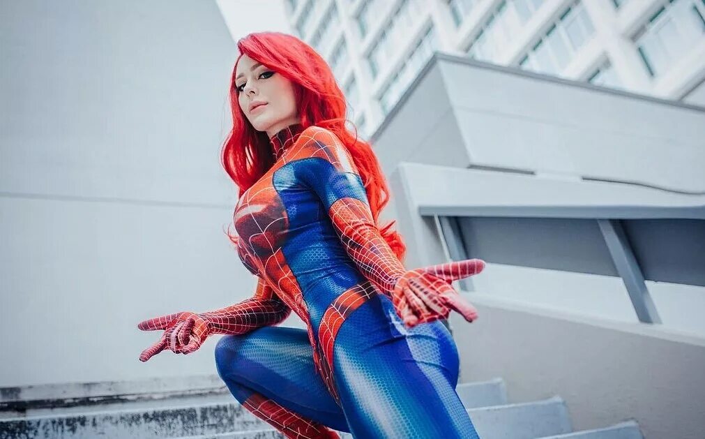 Jenna meowri мэри джейн. Гвен стейси человек паук 2014. Гвен стейси. Девушка спайдермена. Jenna meowri мэри джейн.