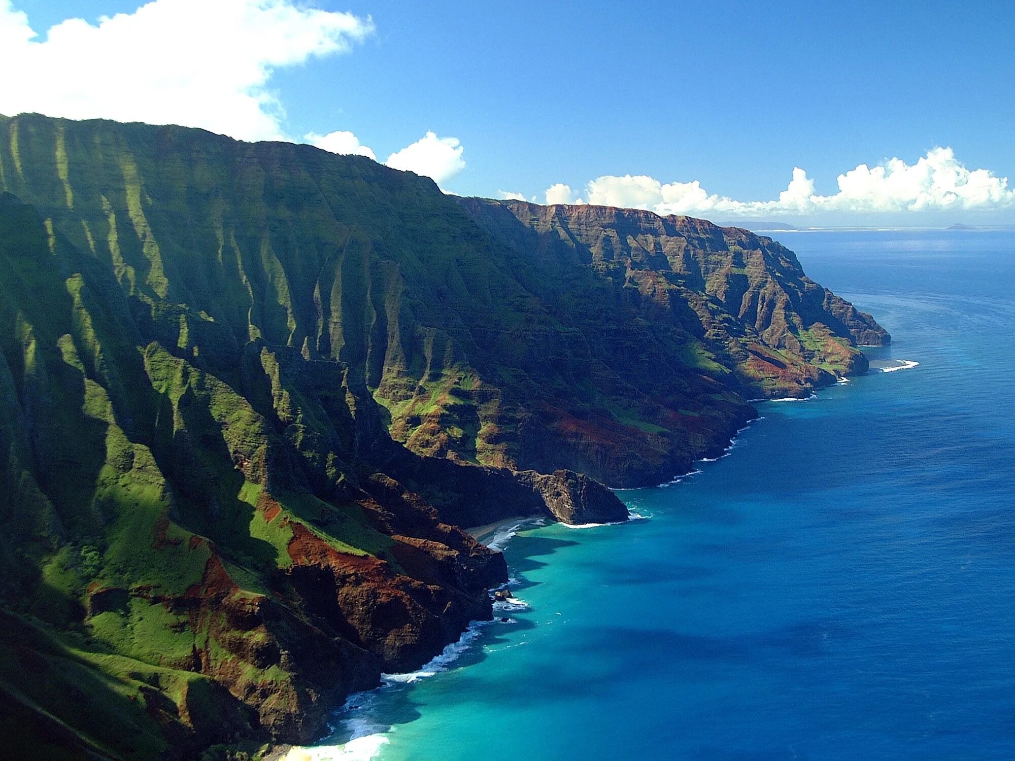 Кауаи Гавайи. Кауаи, Гавайи, США. Остров Кауаи (Kauai). Kauai, na Pali Coast. Located on the coast of the