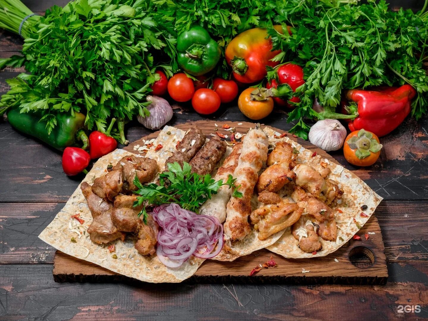 Грузинская кухня нижний новгород. Джани ресторани, нижний новгород. грузинская кухня. грузинское кафе нижний новгород. шашлык ассорти фото.