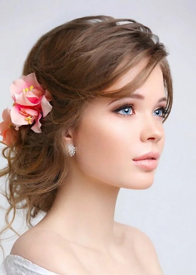Нежное лицо девушки. Нежная девушка. нежный портрет девушки. нежные красотки. нежное женское лицо.