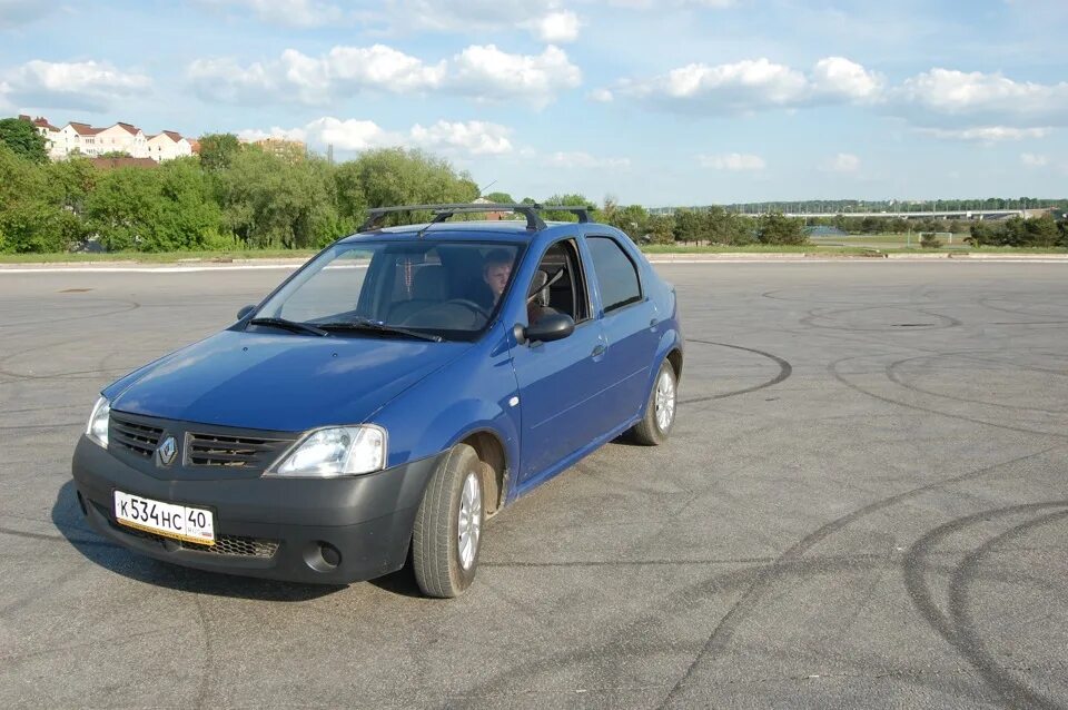 Renault Logan 1g. Рено Логан 1 темно синий. Renault Logan синий. Рено Логан темно синий 2006. Купить рено в йошкар оле