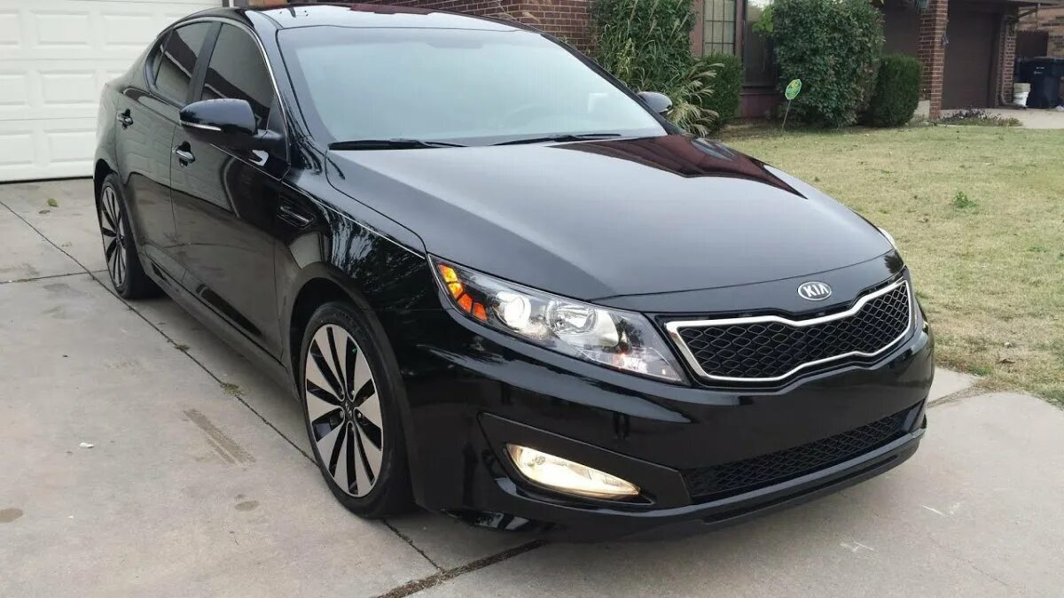 Киа оптима черная. Kia Optima 2014 Black. Kia Optima 2014 черный. Kia Optima 2013 черная. Kia Optima 2015 черная.