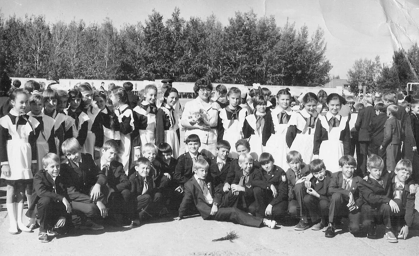 выпуск 1992 фото. выпуск 1992 года. школа 1992 год. выпуск 1992 года фото. выпуск 1992 года.