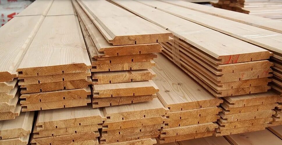 вагон с пиломатериалом. пиломатериалы железнодорожная. разгрузка пиломатериалов. пиломатериалы железнодорожная. пиломатериалы железнодорожная.