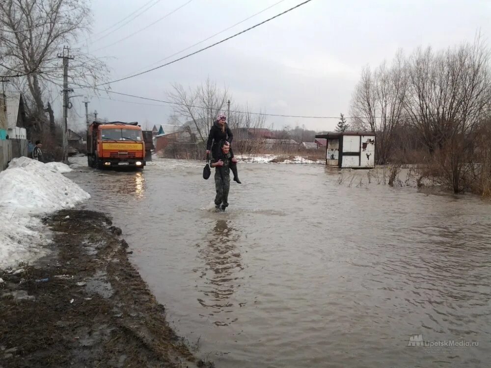 Половодье в Липецкой области. Подтопления в Липецкой области. Паводок в Липецкой области. Паводок в Липецкой области 2022. В течении весеннего половодья уровень воды