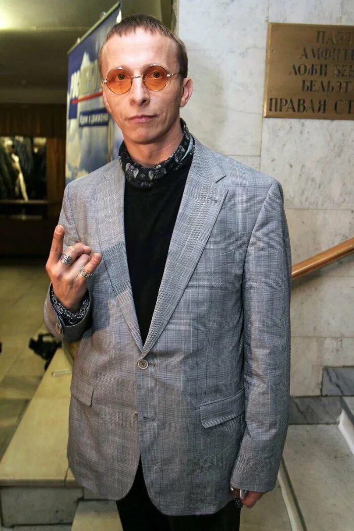 Соловей-разбойник фильм 2012. Охлобыстин 2012. Василий охлобыстин. Охлобыстин фильмография. Иван охлобыстин в молодости.