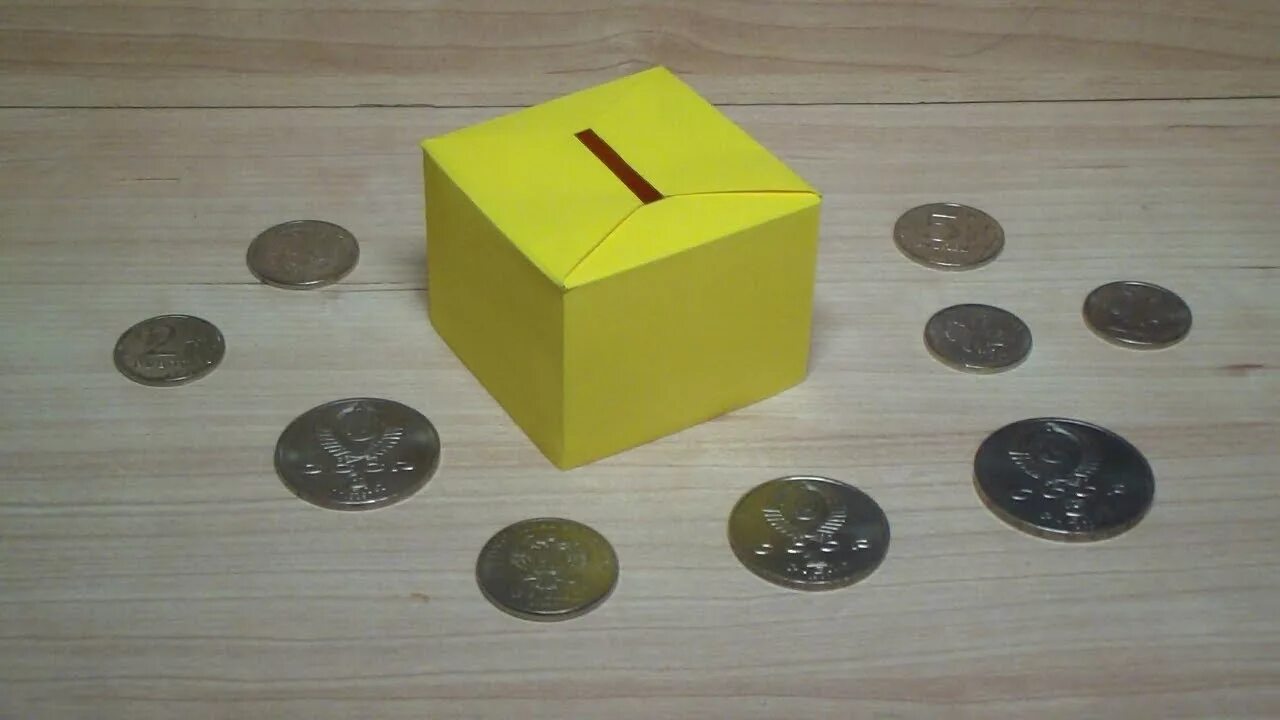 How to make a magic piggy Bank of cardboard Magic trick piggy Bank - YouTube