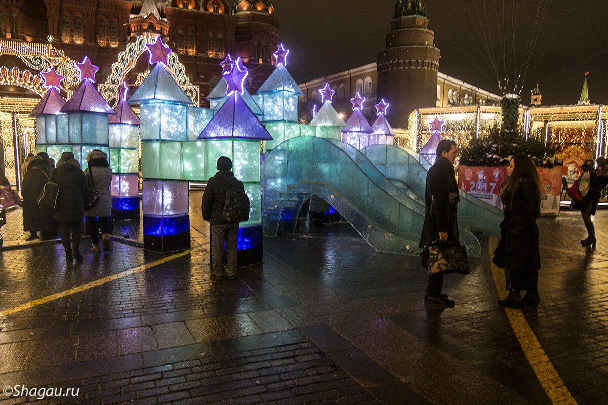 Сегодня на охотном. Москва Охотный ряд сейчас. Охотный ряд Москва новый год. Охотный ряд красная площадь. Охотный ряд Москва зимой.