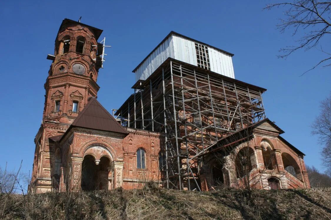 Погода высокое новодугинский район. Церковь высокое Новодугинский район. Тихвинская Церковь высокое Смоленская область. Тихвинская Церковь Верхобыстрица. Высокое Смоленская область Новодугинский район.