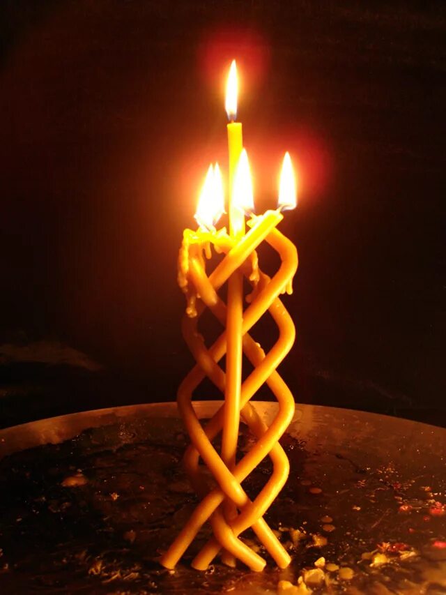 Сильный приворот на свечи. Магические свечи. Ритуальные свечи. Переплетенные свечи. Свечи для магических ритуалов.