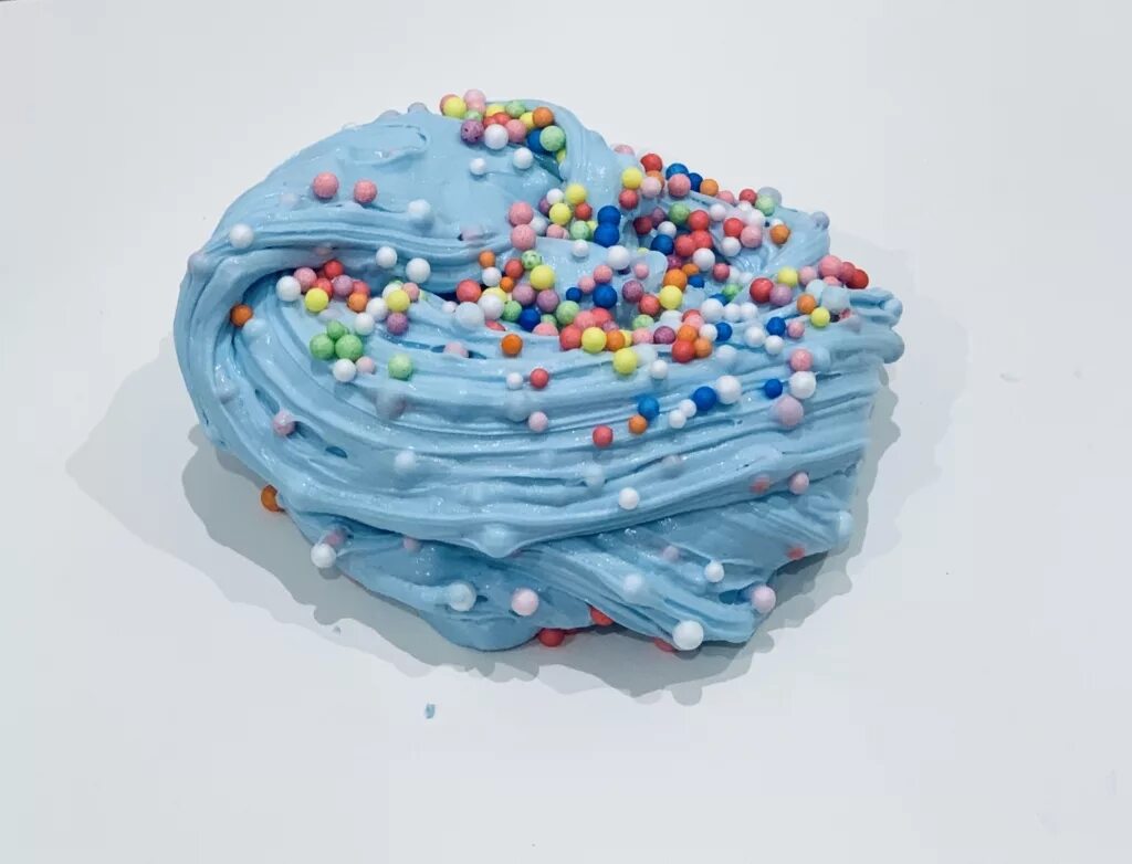 Хрустящий слайм. Хрустящий слайм. Кранчи слайм фото. Слайм с шариками. Слаймы флаффи.