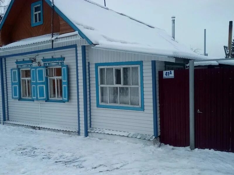 Дом бажова в камышлове. Камышлов дома. Дом в камышлове свердловская область. Камышлов площадь. Улица бажова камышлов.