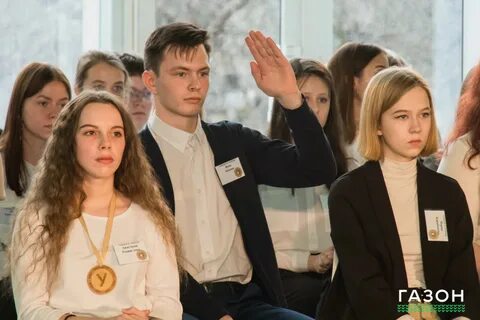 Сестра ведущего умники и умницы