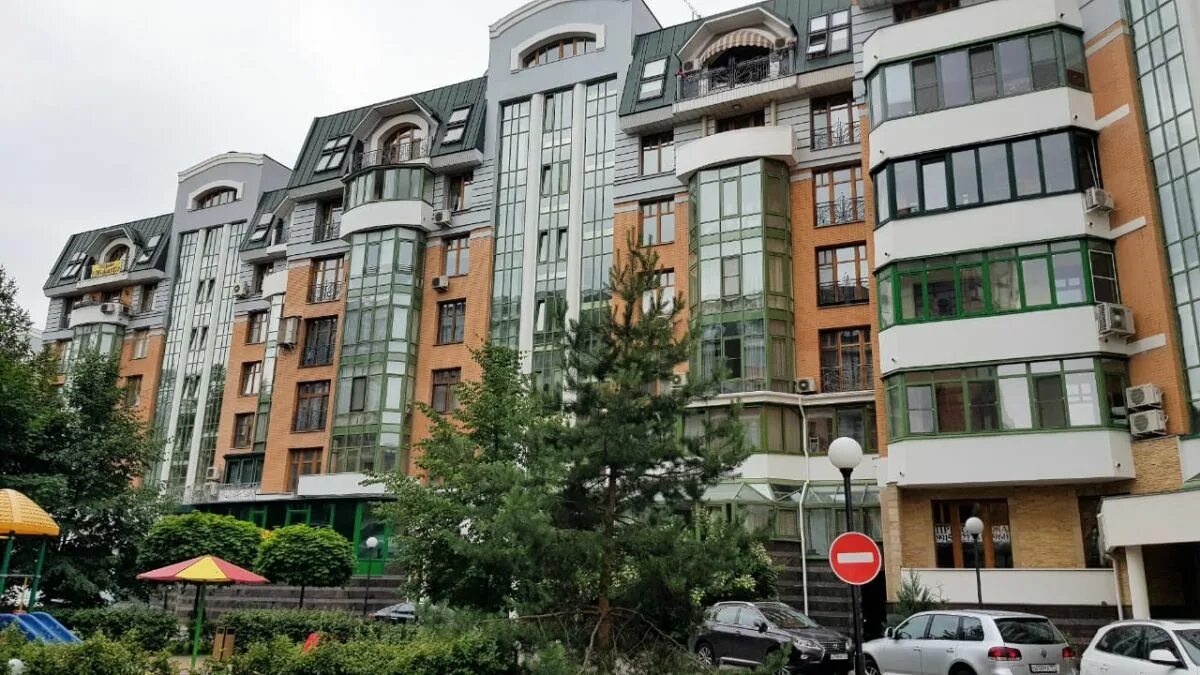 Продается однокомнатная квартира в Москве 37.8 кв.м., метро Крылатское, Крылатск