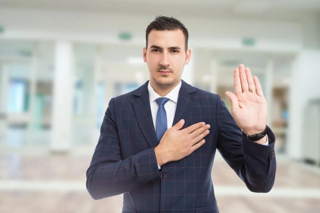 Медиация в бизнесе. Рукопожатие бизнесменов. Честные люди картинки. Рукопожатие двух мужчин. Консультативные продажи.