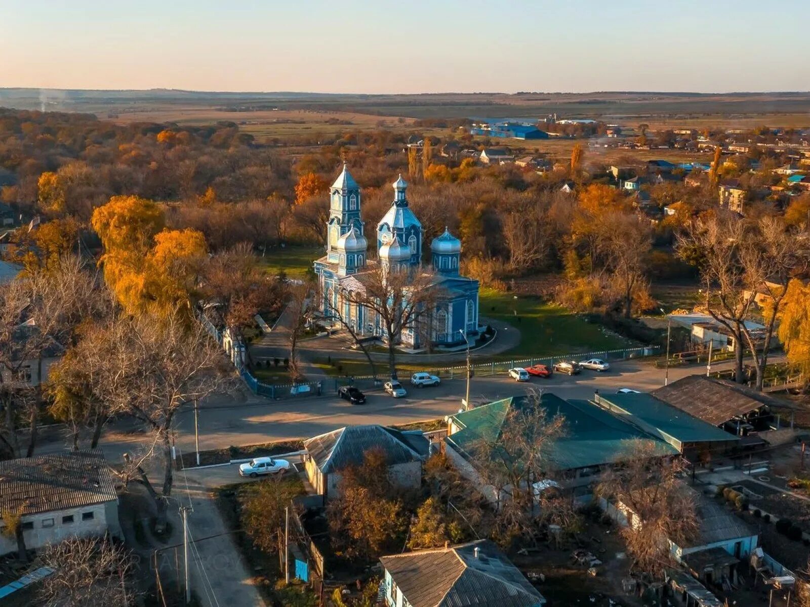 Дивное краснодарский край. Храм Рождества Пресвятой Богородицы Ставропольский край. Станица Рождественская Изобильненского района Ставропольского края. Храм станица Рождественская Ставропольский край. Храм Рождества Пресвятой Богородицы станица Рождественская.