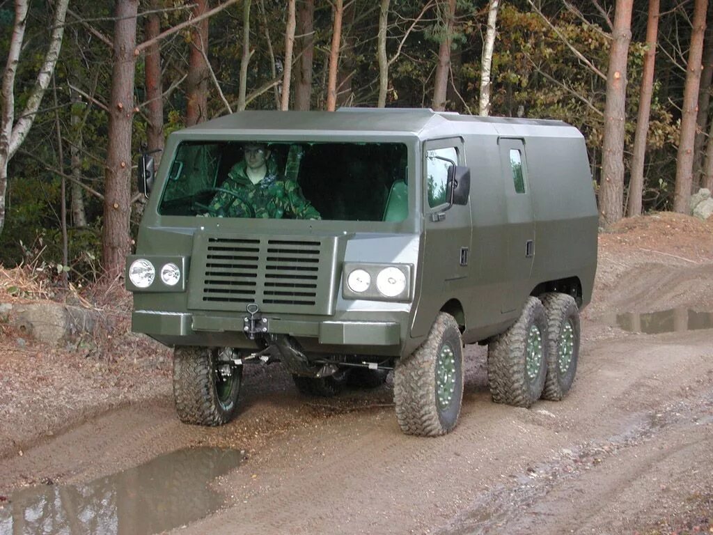 Купить авто полный привод на авито. Вездеход Steyr Puch Pinzgauer. Pinzgauer 716 4х4. Pinzgauer 710m. Pinzgauer 4x4 716.