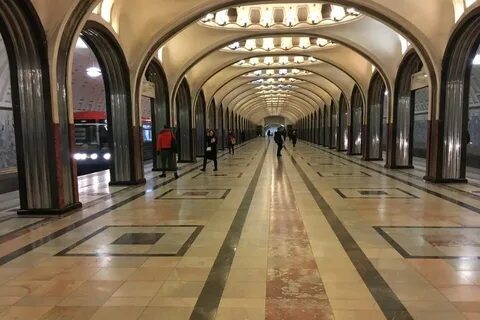 Метро маяковская открыли