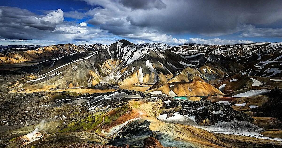 Первозданная земля. Landmannalaugar Исландия. Цветные горы Ландманналойгар Исландия. Липаритовые горы Исландии. Долина Ландманналойгар.