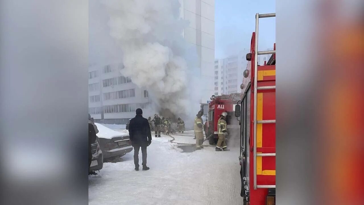 Гараж 500 в набережных челнах сгорел. Машину пожарную в набережных челнах. пожарная станция челны сгоревшая. загорелась пожарная машина. пожарный в челнах машина.