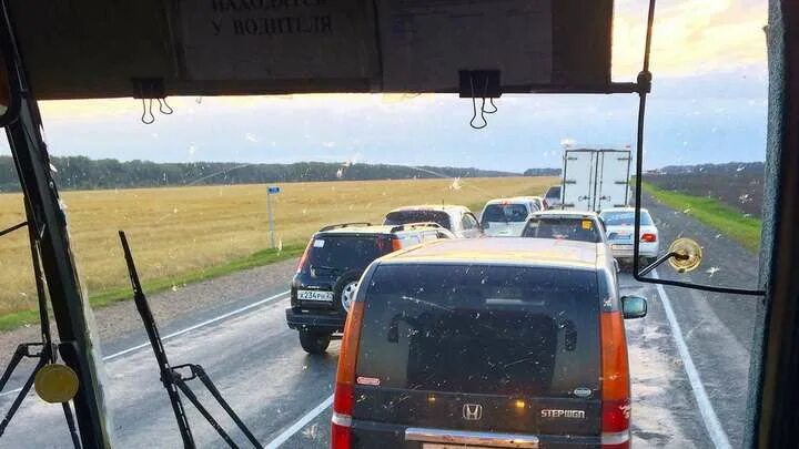 столкновение на трассе барнаул-бийск. открыли трассу барнаул бийск сегодня. открыли трассу барнаул бийск сегодня. авария на трассе бийск барнаул. авария на трассе бийск барнаул.