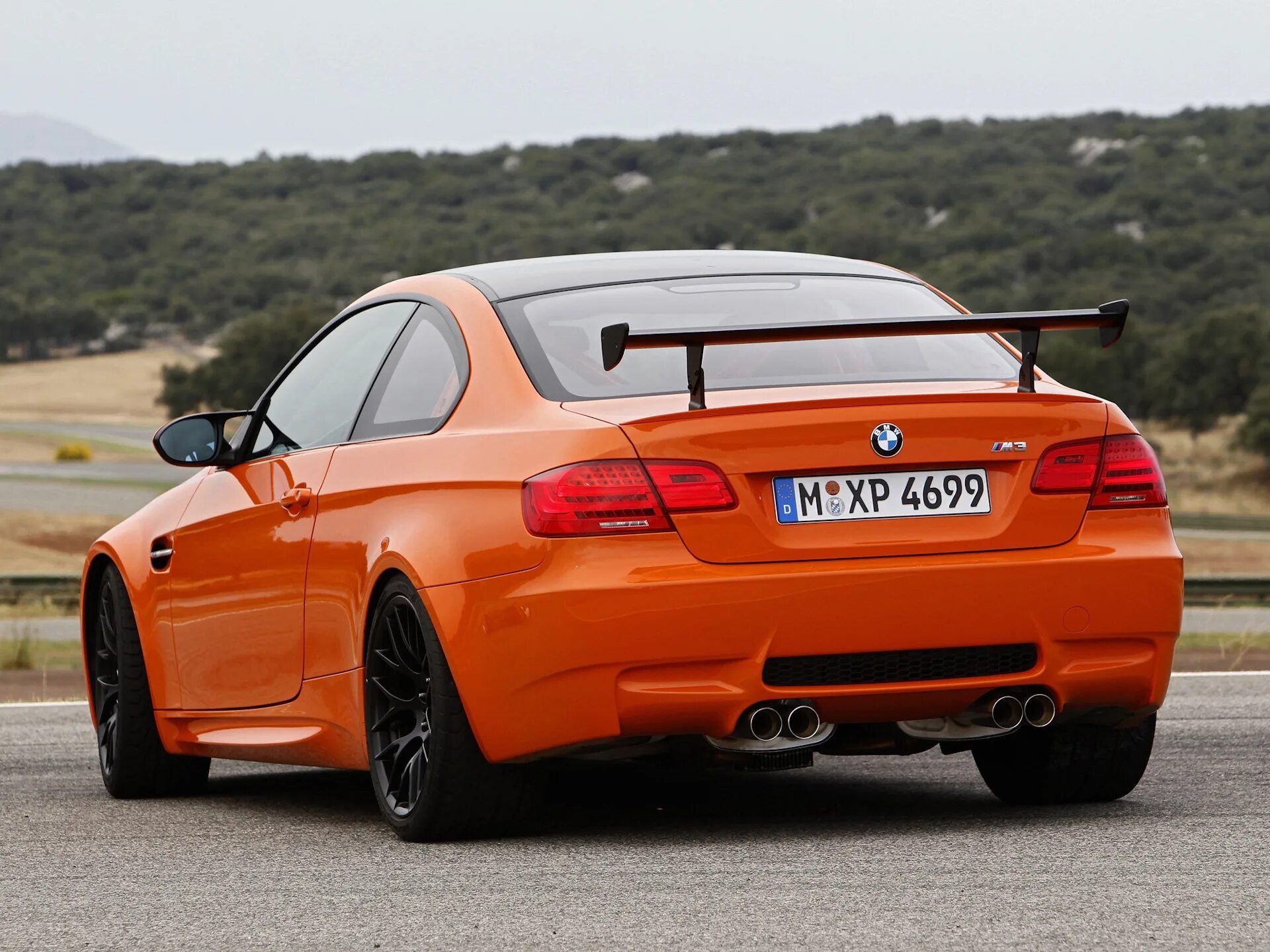 82 м3. BMW m3 GTS. BMW m3 GTS 2010. БМВ м3 е92. 2010 BMW e92 m3 GTS.