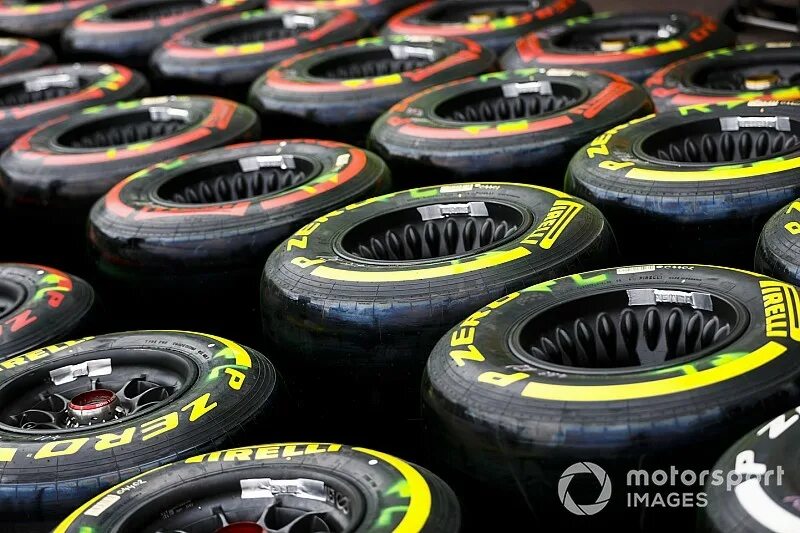 Лучшие производители резины. Pirelli f1 2023. Pirelli f1 Tyres 2d. Pirelli Formula 2020. Шины f1 2021.