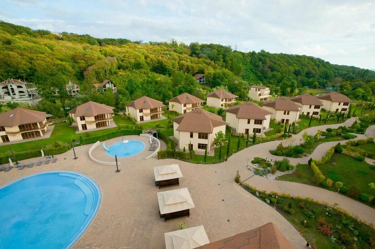 Аква вилла пляхо. Широкая щель новомихайловский. Широкая щель туапсинский район пляж. Микрорайон широкая щель село пляхо. Гранд ной 4*.