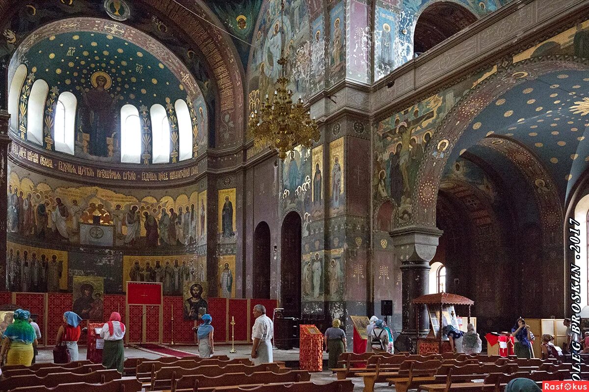 Абхазия новый афон монастырь. Ново-афонский симоно-кананитский мужской монастырь. Храм в абхазии новый афон. Новоафонский монастырь абхазия внутри. Абхазия новый афон монастырь.