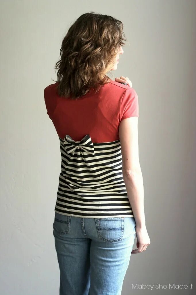 одежда из старых футболок. необычные переделки одежды. красивые вещи из старой одежды. футболки своими руками фото. майка с дырочками колхоз.