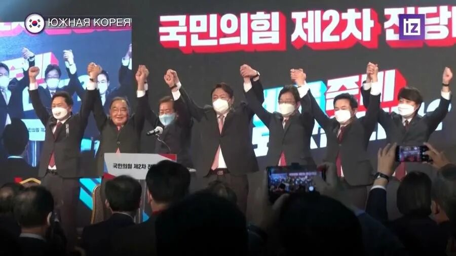 Джун ли. Юн сок ёль политики республики корея. Юн сок ель и бтс. Как проходят выборы в южной корее. Юн сок ель и бтс.