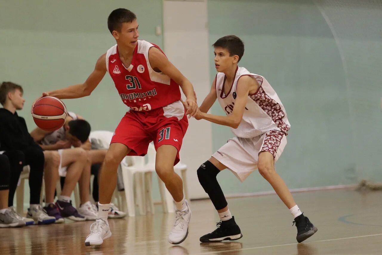 джейлен бэрфорд. локомотив кубань игроки. бк красные крылья. маркос найт. ильницкий баскетболист уникса.