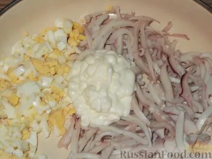 Салат кальмар яйцо лук кукуруза