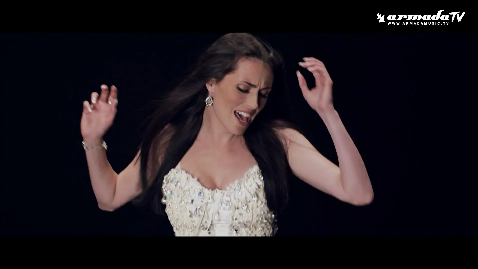 Slander, dylan matthew - love is gone (feat. Love drug. I love drugs. Dylan matthew) (acoustic) (acoustic). Love is a drug armin.