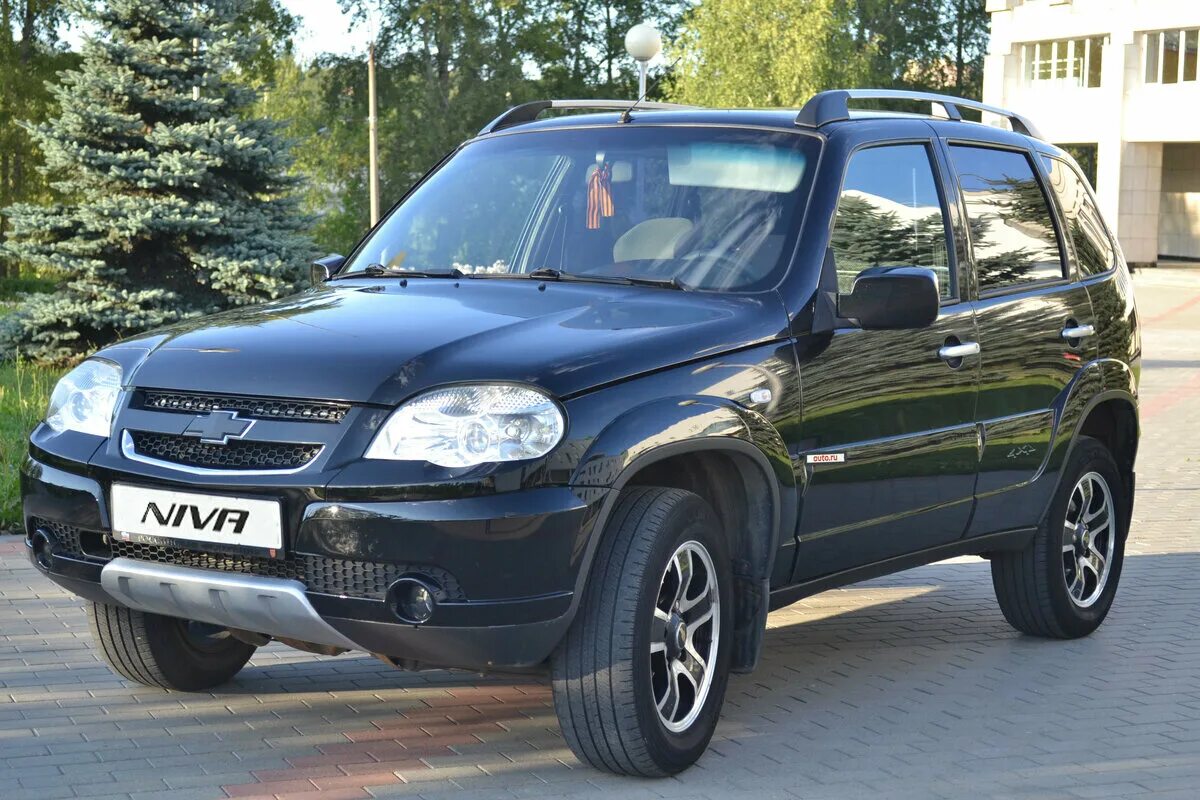 Шевроле нива рестайлинг. Chevrolet niva 2009. Шеви нива рестайлинг. Нива шевроле серая. Шеви нива рестайлинг.