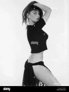 Орыс порно актрисаларының суреттері