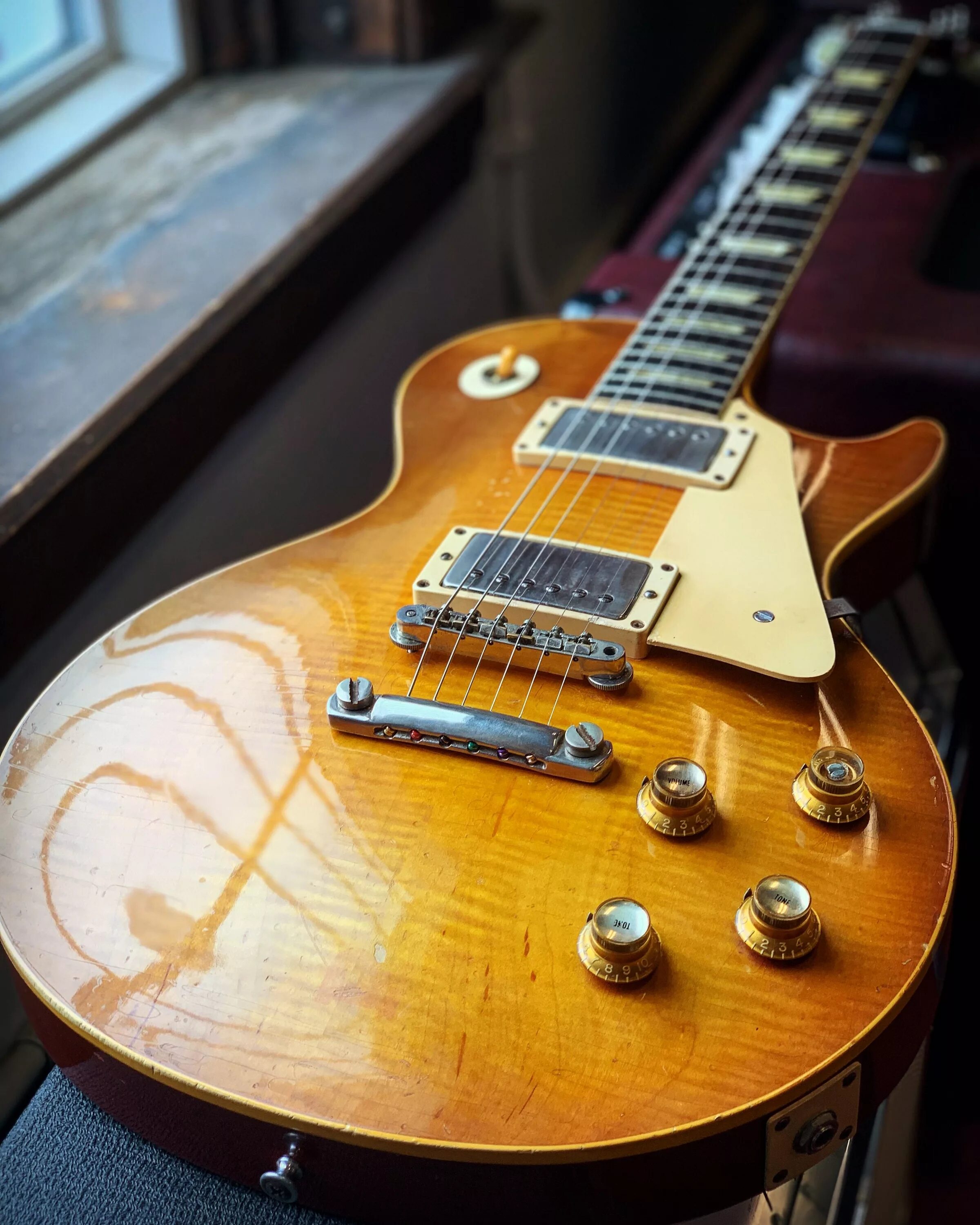 Электрогитары Гибсон les Paul. Gibson les Paul Standard. Гитара Гибсон лес пол. Gibson les Paul Standard 1959.