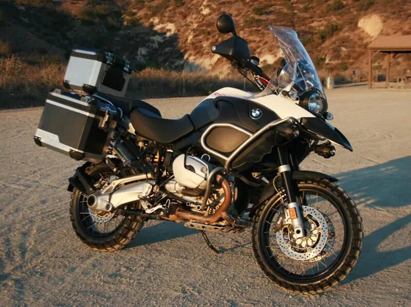 Bmw 1200 характеристики. Bmw r1200gs adventure. bmw gs 1200 adventure. bmw r1200gs 2007. мотоцикл bmw gs 1200 adventure.