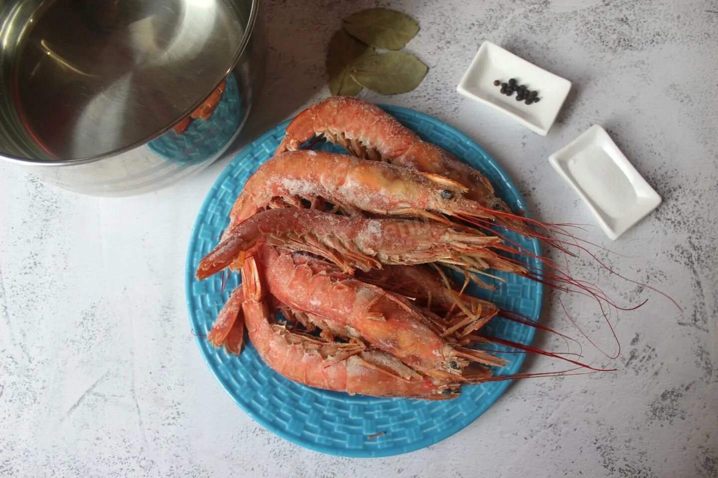 Лангустины с головой крупные 2кг. Аргентина