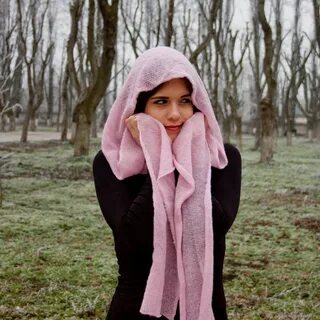 Шарфы с пальто с капюшоном