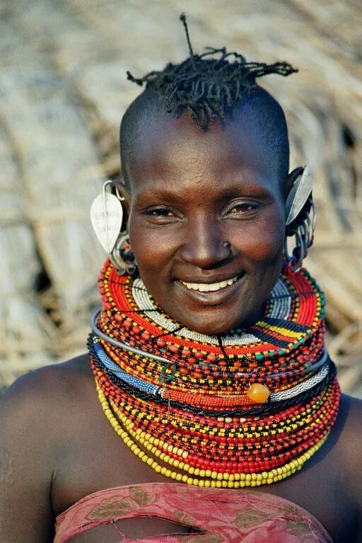 Gold Ndebele Choker African jewelry, Chokers, African neck rings