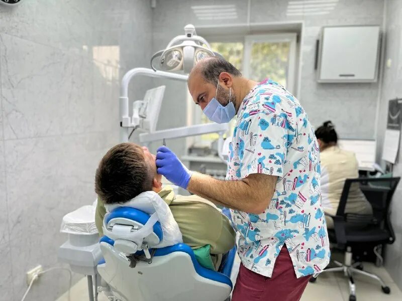 Стоматология для всей семьи миасс. Доктор дент спб стоматология. Доктор дент спб. Доктор дент санкт-петербург. Доктор дент протвино северный.