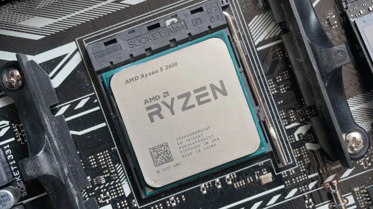 Amd b550 процессоры. AMD Ryzen 5 2600. Процессор Ryazan 5 2600. Процессор AMD Ryzen 5 2600 Six Core Processor. AMD Ryzen 5 2600x Pinnacle Ridge.