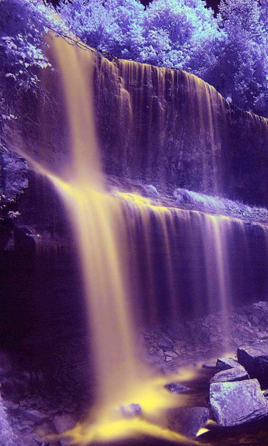 Красивые водопады. Живые водопады. Живая природа водопады. Природа вертикальные.