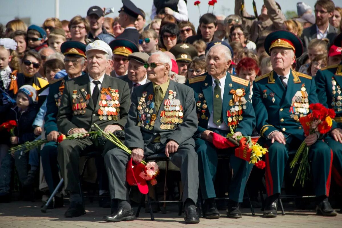 Фото победы великой отечественной войны 1941 1945. Омские ветераны Великой Отечественной войны 1941-1945. День Победы в Великой Отечественной войне. Ветераны Великой Победы. 9 Мая ветераны.