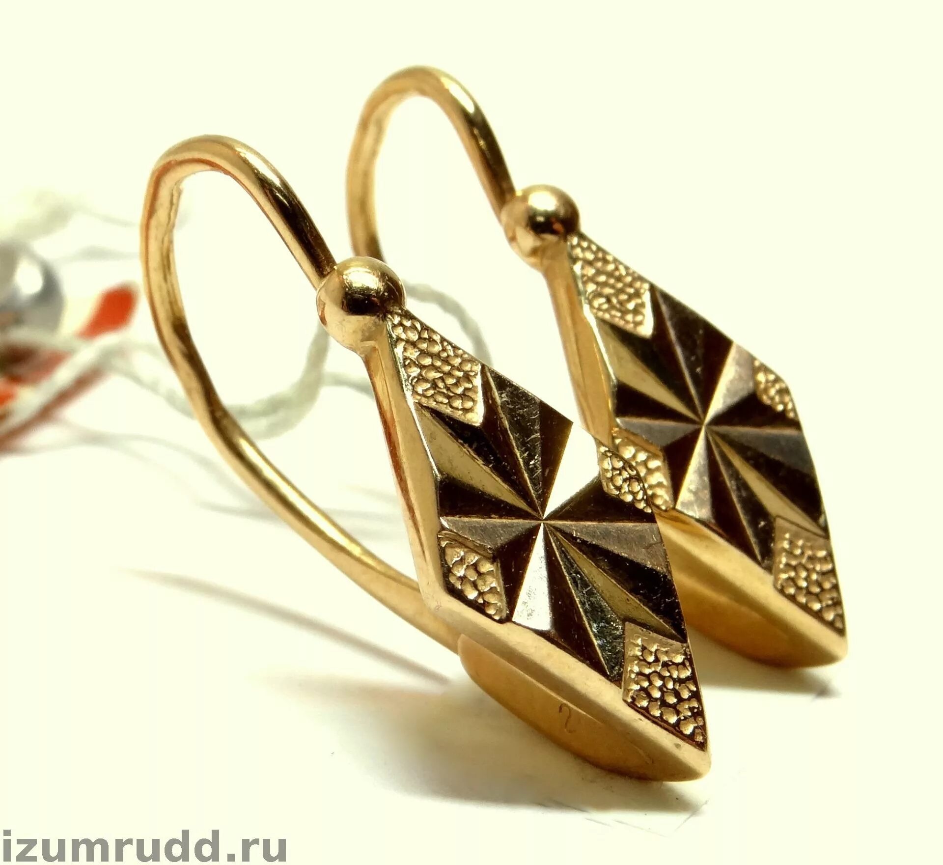 серьги золотые ромбики 585. серьги золотые ромбики 585 пробы. серьги золотые арт. серьги золото ромбик. серьги золотые ромбики 585 пробы.