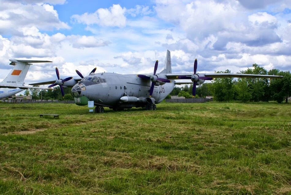 Аэродром Северный Иваново. Аэродром Северный Иваново ан2. Иваново военный аэродром. АН-12 Иваново Северный. Аэропорт северный иваново