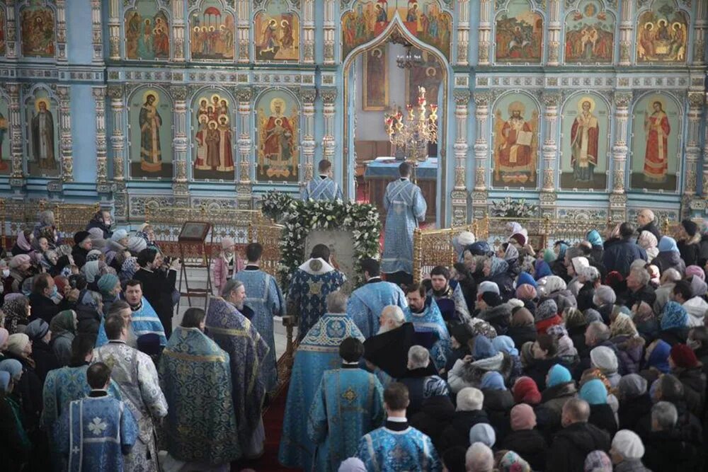 фрязино храм державной иконы божией. служба в храме чертаново. служба в храме чертаново. храм державной иконы божией матери в чертаново.